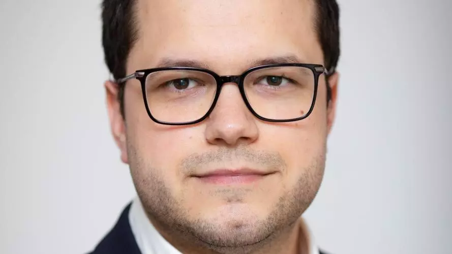 niko j